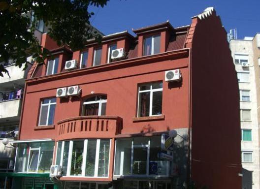 Family Hotel Rujeta Семеен Хотел Ружета - Идеален Център Pavlikeni Zewnętrze zdjęcie