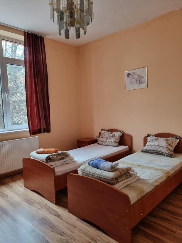 Family Hotel Rujeta Семеен Хотел Ружета - Идеален Център Pavlikeni Zewnętrze zdjęcie