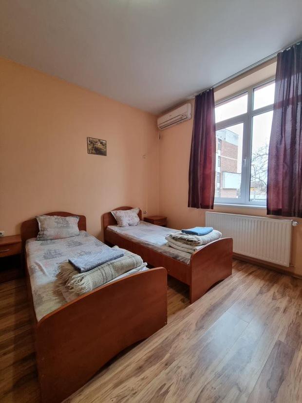 Family Hotel Rujeta Семеен Хотел Ружета - Идеален Център Pavlikeni Zewnętrze zdjęcie